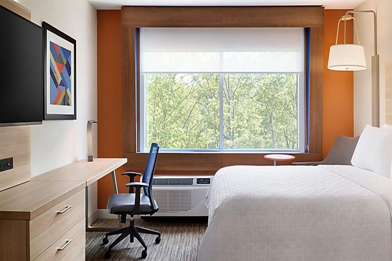 Holiday Inn Express - Columbus Downtown By Ihg Exterior photo