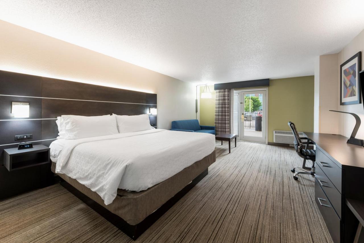Holiday Inn Express - Columbus Downtown By Ihg Exterior photo