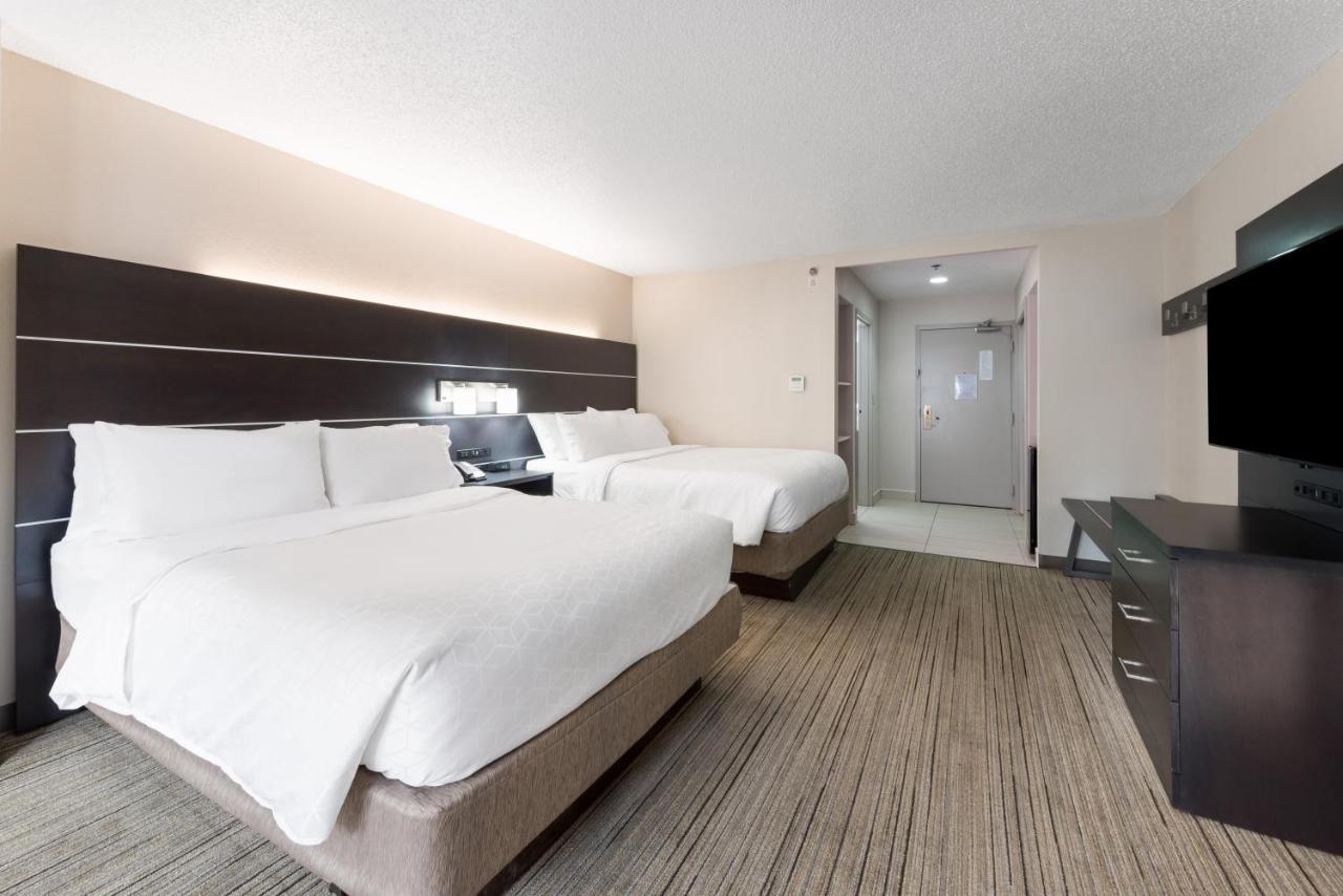 Holiday Inn Express - Columbus Downtown By Ihg Exterior photo